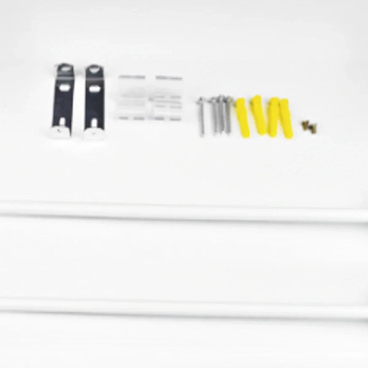 Proluxe PLX-NFPRO360-LIFTL-CLIPADJA SO: 2PCS PC CLIPS+ 2PCS FIX-COMPONENT + 2SET OF STRETCHABLE POLE FOR NFPRO 360 SILICONE NEONFLEX