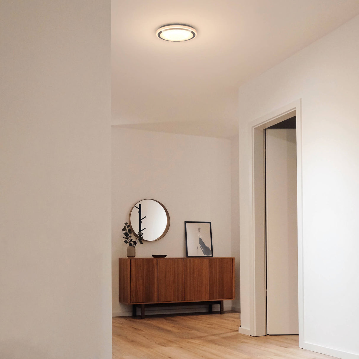 DALS 13″ Round Flush Mount CFG13